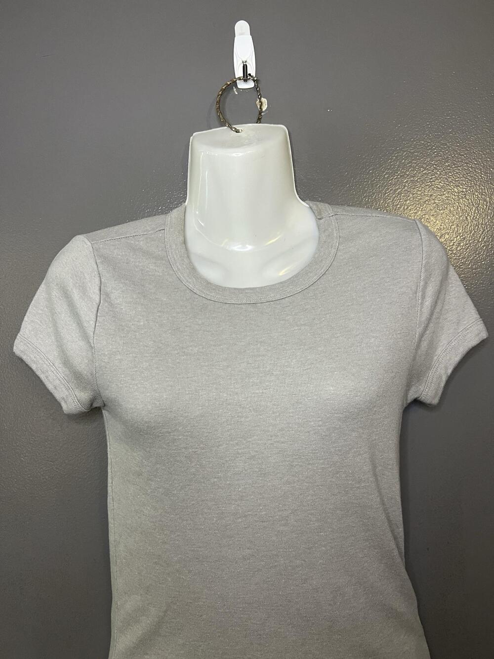 BDG Shirt Womens Medium Gray Solid Crew Neck Short Sleeve Fitted Basic Tee Top